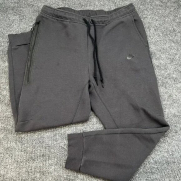 Nike Tech Fleece Gray Mens XL Joggers Sweatpants Lightweight FB8002-060 - Picture 1 of 13